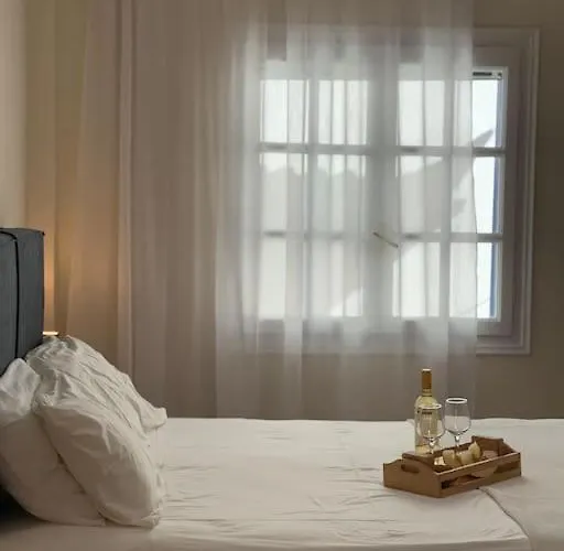 Artaki House With View * Koroni (Messinia)