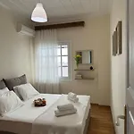 Apartament Artaki House With View *