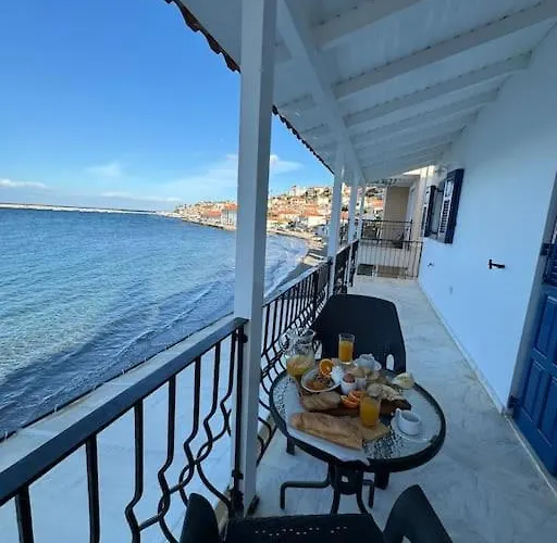 公寓 Artaki House With View